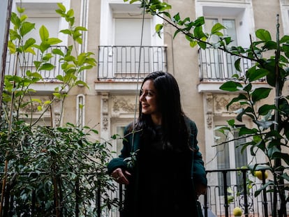 Retrato de la escritora Liliana Colanzi, en marzo pasado en la Editorial Páginas de Espuma en Madrid.