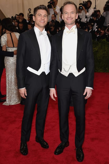 Neil Patrick Harris y su marido David Burtka, muy conjuntados.