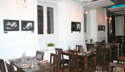 Interior de la taberna La Chusquería.