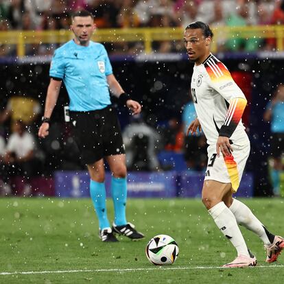 Leroy Sané, con el balón este sábado.