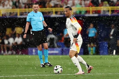 Leroy Sané, con el balón este sábado.