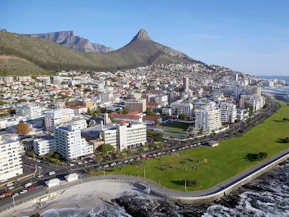 Vista a&eacute;rea de Ciudad del Cabo, Sud&aacute;frica. 