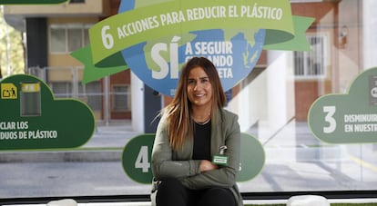 Miriam Ceña, responsable de dimensión de medios físicos en tiendas de Mercadona.