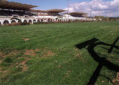 Estado que presentaba el hipódromo a finales del mes pasado.