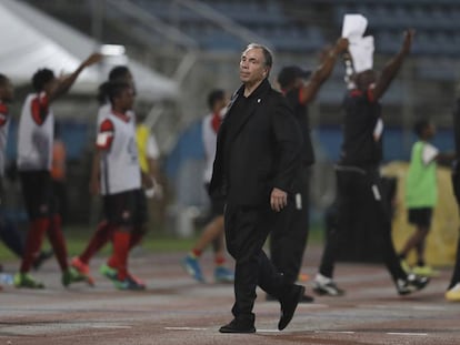 Bruce Arena en el partido del martes en Trinidad y Tobago