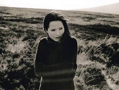 "Shame on you", el último videoclip de Andrea Corr