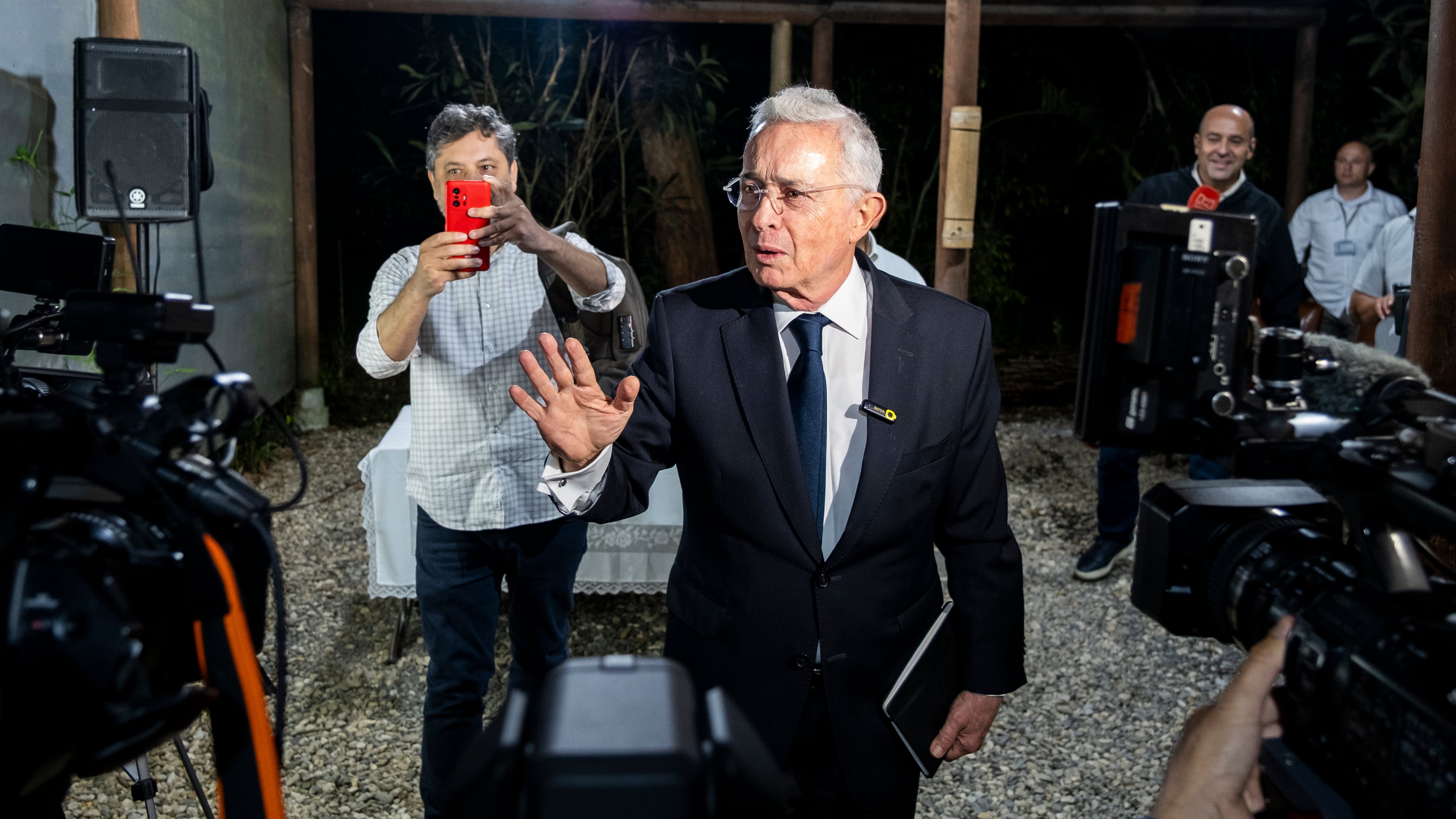 El Aro, La Granja y Jesús María Valle: el expediente por el que Álvaro Uribe rinde indagatoria