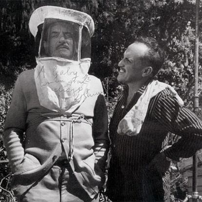 Luis Buñuel, durante el rodaje de 'Los olvidados'.