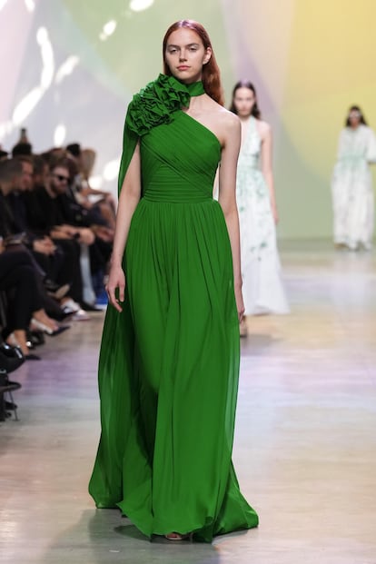 smag-elie-saab-s23-031