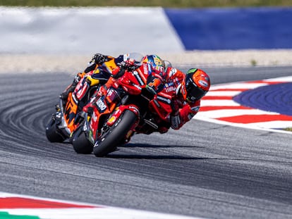 Francesco Bagnaia del Ducati Lenovo Team durante la carrera de MotoGP del GP de Austria de este domingo