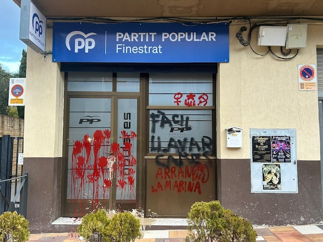 Atacan con pintadas la sede del PP en Finestrat, localidad de la que ...