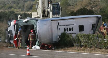 Al autobús accidentado a la altura de Freginals, en Tarragona.