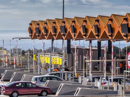 Peatge de l'autopista C-32 a Vilassar de Mar. 