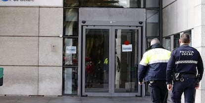 imatge d'arxiu d'una operació policial a l'Ajuntament de Getafe (Madrid).