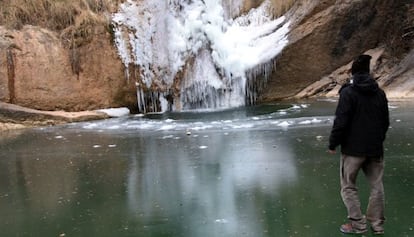 Poza helada en Borredà, en la comarca del Berguedà.