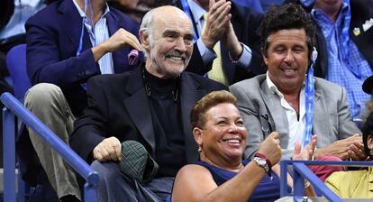 Sean Connery , en el partido qye enfrentó a Roger Federer con Frances Tiafoe.