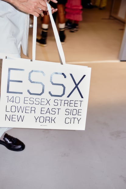 Essx S MODA