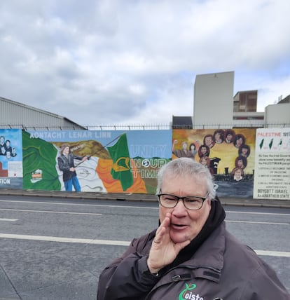 Peader Whelan, expreso del IRA, en Falls Road (Belfast) el pasado viernes.