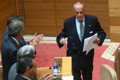 Manuel Fraga, ayer, tras su intervención en el pleno de investidura de Emilio Pérez Touriño.