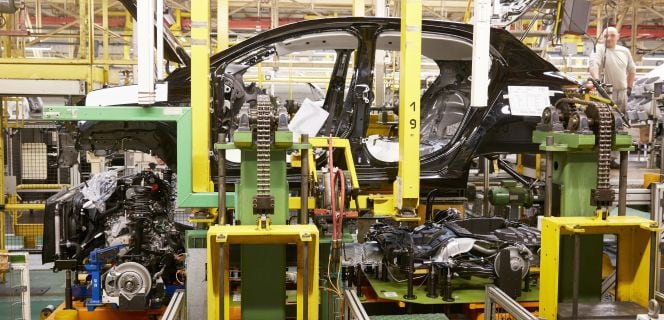 Renault rompe la baraja: retira la adjudicación de nuevos coches eléctricos a España y no se compromete a mantener el empleo