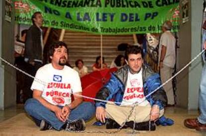 Protesta de la Confederación de Sindicatos y Trabajadores de la Enseñanza.