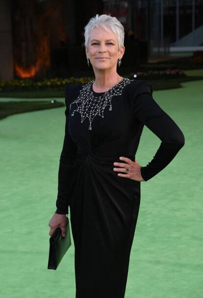 Jamie Lee Curtis durante la gala inaugural del Academy Museum of Motion Pictures, a la entrada de la alfombra roja.