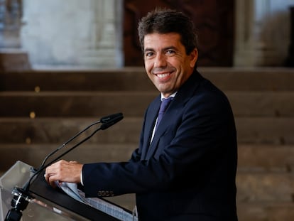 El presidente de la Generalitat, Carlos Mazón, durante su comparecencia el miércoles para anunciar la composición del nuevo Gobierno valenciano de coalición entre el PP y Vox.