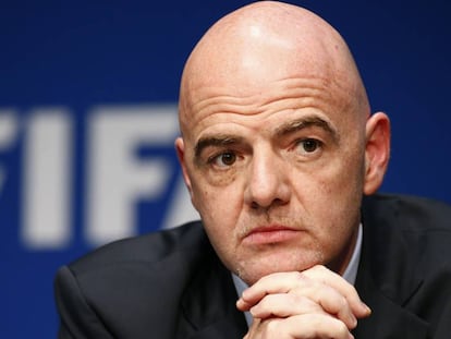 O presidente da FIFA, Infantino, na reunião desta terça-feira.
