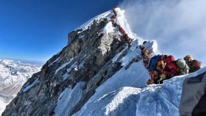 Atasco en el Everest el 22 de mayo.