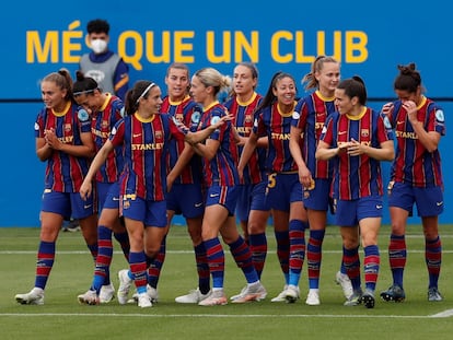 Las jugadoras del Barcelona celebraban un gol al PSG en las semifinales de la Champions.