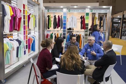 Reunión de negocios durante la anterior edición de Promogift, feria que reúne a la industria del regalo promocional.