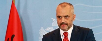 Edi Rama anuncia el rechazo de su Gobierno a la proposici&oacute;n de EE UU.