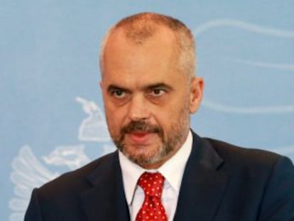 Edi Rama anuncia el rechazo de su Gobierno a la proposici&oacute;n de EE UU.