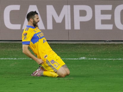 Gignac celebra un gol con Tigres en la Champions de la Concacaf.