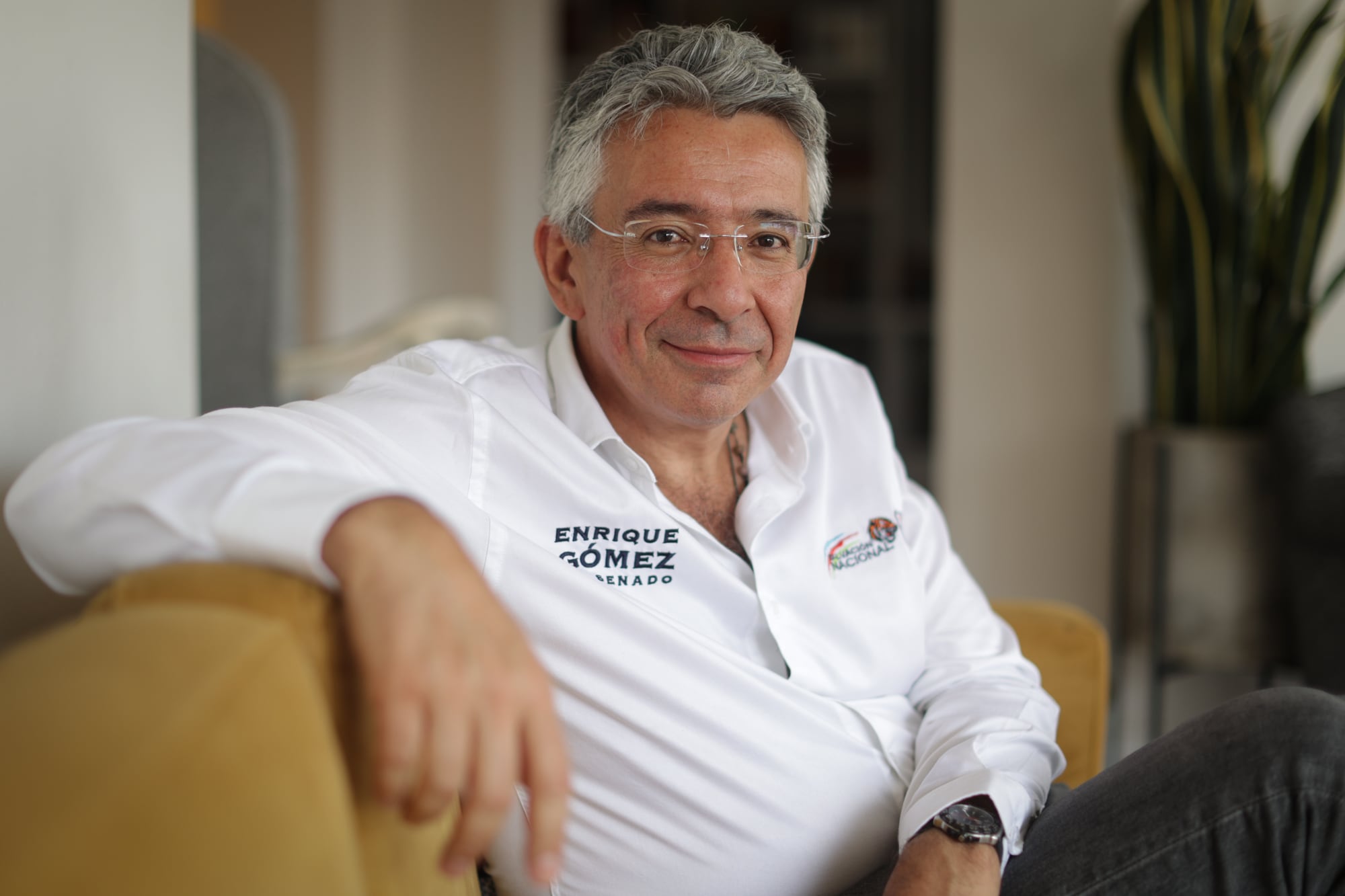 Se ahonda la fractura en la derecha colombiana: el ultra Enrique Gómez arremete contra Paloma Valencia y Álvaro Uribe