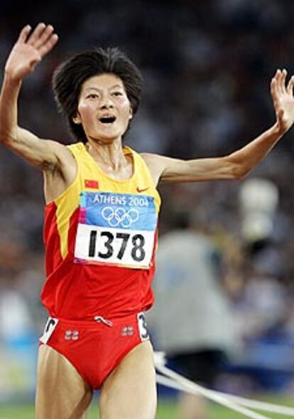 Xing Huina, al ganar los 10.000 metros.