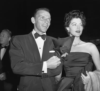 La primera apatición pública de Frank Sinatra y Ava Gardner como pareja en 1951.