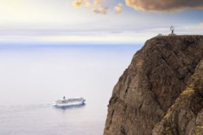 Un crucero en el cabo Norte (Noruega).