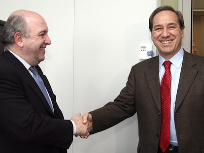 Colaboradores necesarios de Atenas