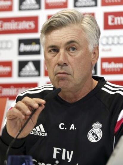 Ancelotti, en un momento de la rueda de prensa.