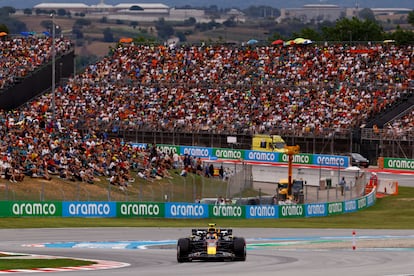 El coche de Checo Pérez, de Red Bull, en el Gran Premio de España