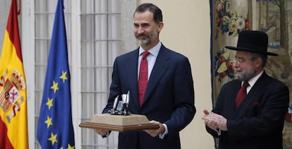 El Rey y el presidente de la Conferencia de Rabinos Europeos, Pinchas Goldschmidt.