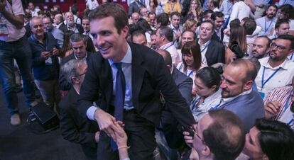 Pablo Casado, tras su victoria ante Sáen de Santamaría. / FOTOGALERÍA: Las imágenes del congreso nacional del PP.