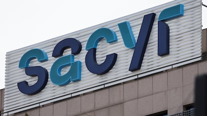 A view of the logo of Spanish construction firm Sacyr at its headquarters in Madrid, Spain, April 26, 2024. REUTERS/Violeta Santos Moura