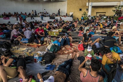 Migrantes centroamericanos descansan en un albergue de Chiapas.