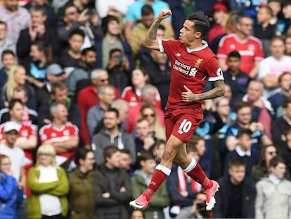 Foto de archivo de Coutinho en un partido con el Liverpool.