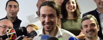 Pablo Iglesias sonríe durante una conferencia de prensa el pasado 9 de abril.