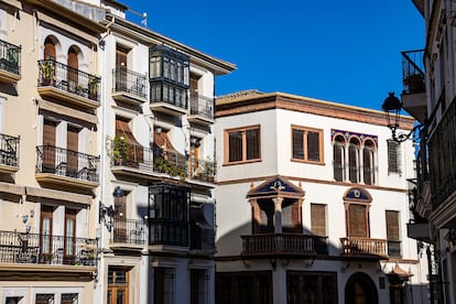 Vista de una de las calles del centro de Priego de Córdoba.