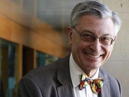 Entrevista con Ángel Viñas