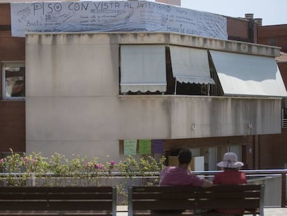 Nuevo paseo inaugurado sobre el caj&oacute;n de Sants este verano.